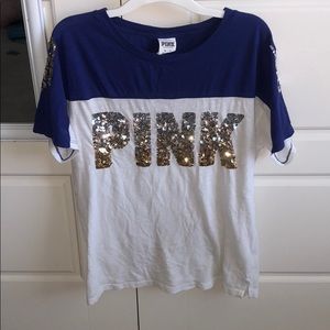 ❌LAST CHANCE❌VS PINK t shirt